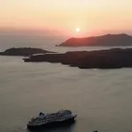 Feriehus Santorini Gem Ormos Athinios