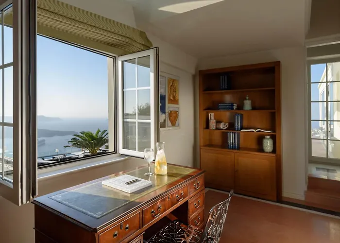 Santorini Gem * Ormos Athinios