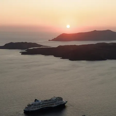 Tatil Evi Santorini Gem Ormos Athinios